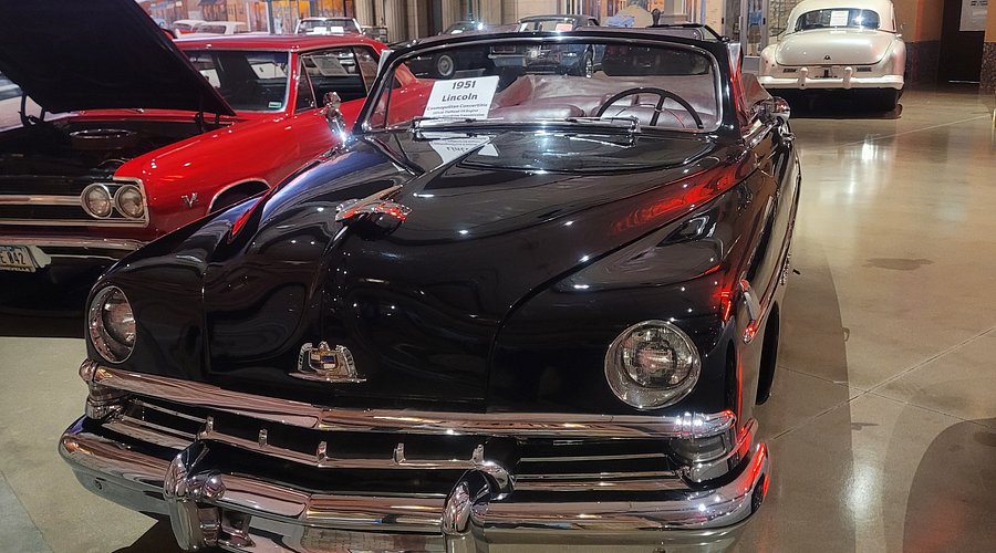 1951 Lincoln Cosmopolitan Convertible